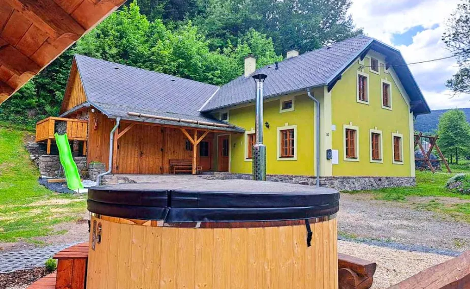 Chalupa pod Kralickým Sněžníkem