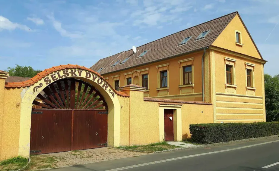 Selský dvůr Braňany