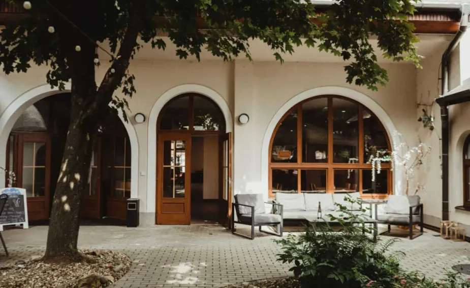 Hotel a restaurace U Racka