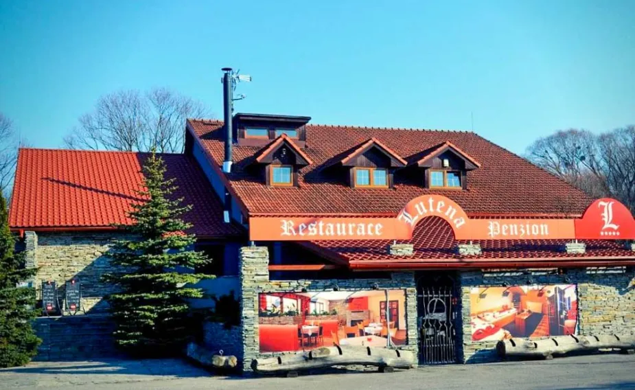 Restaurace a Penzion Lutena