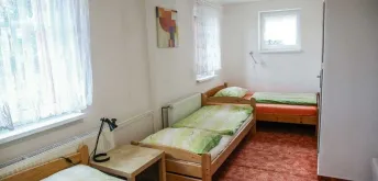 Čtyřlůžkový pokoj s vlastní koupelnou a wc (2. patro) - č.7