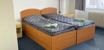 Dvoulůžkový pokoj - bez vlastního sociálního zařízení