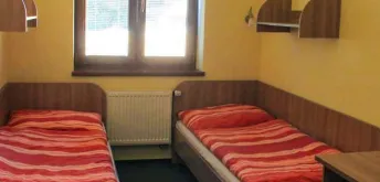 Dvoulůžkový pokoj se společným sociálním zařízením