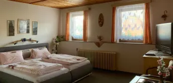 Třílůžkový pokoj 