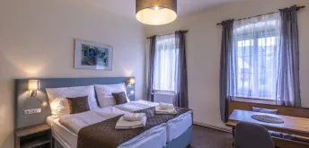 Dvoulůžkový pokoj first class - hlavní budova