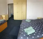 Čtyřlůžkový pokoj - s vlastním sociálním zařízením