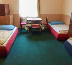 Třílůžkový pokoj - ubytovna