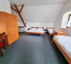 Čtyřlůžkový pokoj 