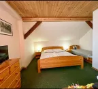 Třílůžkový pokoj 