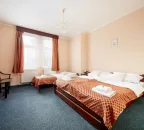 Dvoulůžkový pokoj - Standard s manželskou postelí