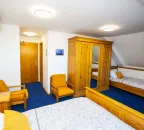 Třílůžkový pokoj 