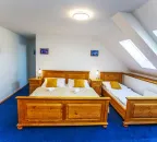 Čtyřlůžkový pokoj 