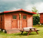 Celý objekt - Turistická kabina s palandou