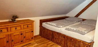 Třílůžkový pokoj - starší