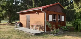 Celý objekt - chata bez WC