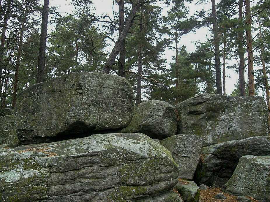 Boží kameny u Strakonic (foto Richenza CC BY-SA 3.0)