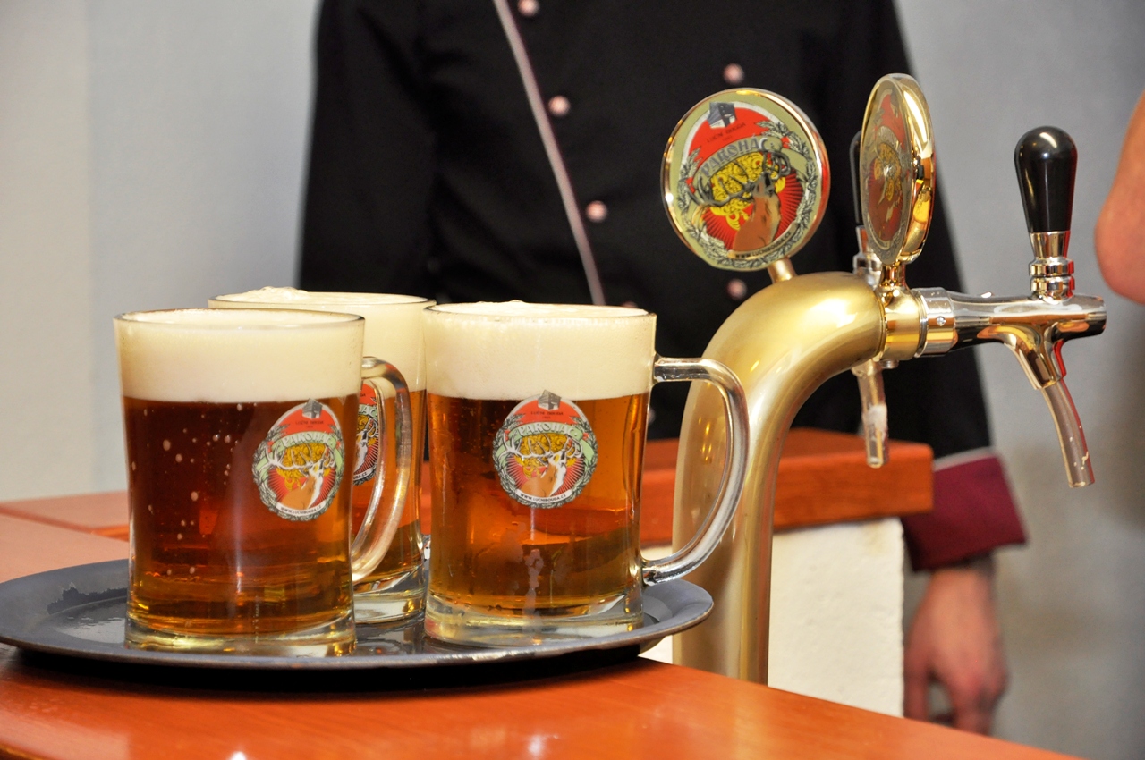 Nejvýše položený pivovar v Česku. Zkuste horské pivo Paroháč.    Foto: pivovar Paroháč